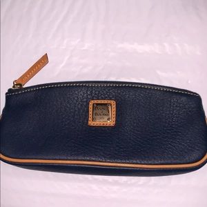 Dooney & Bourke